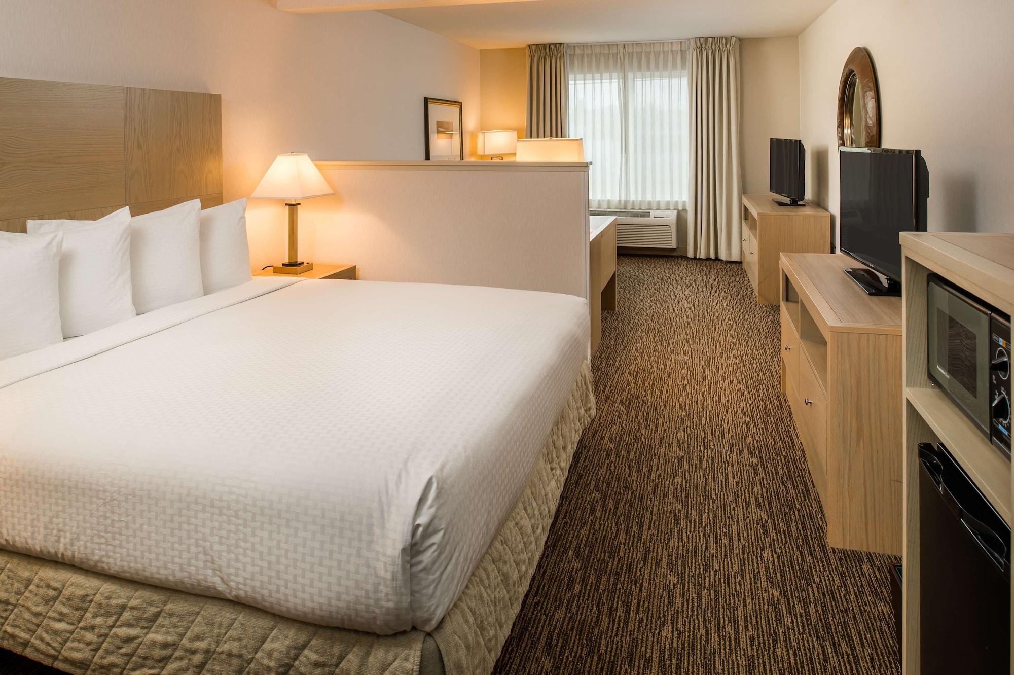 Doubletree By Hilton Olympia Hotel Exterior photo