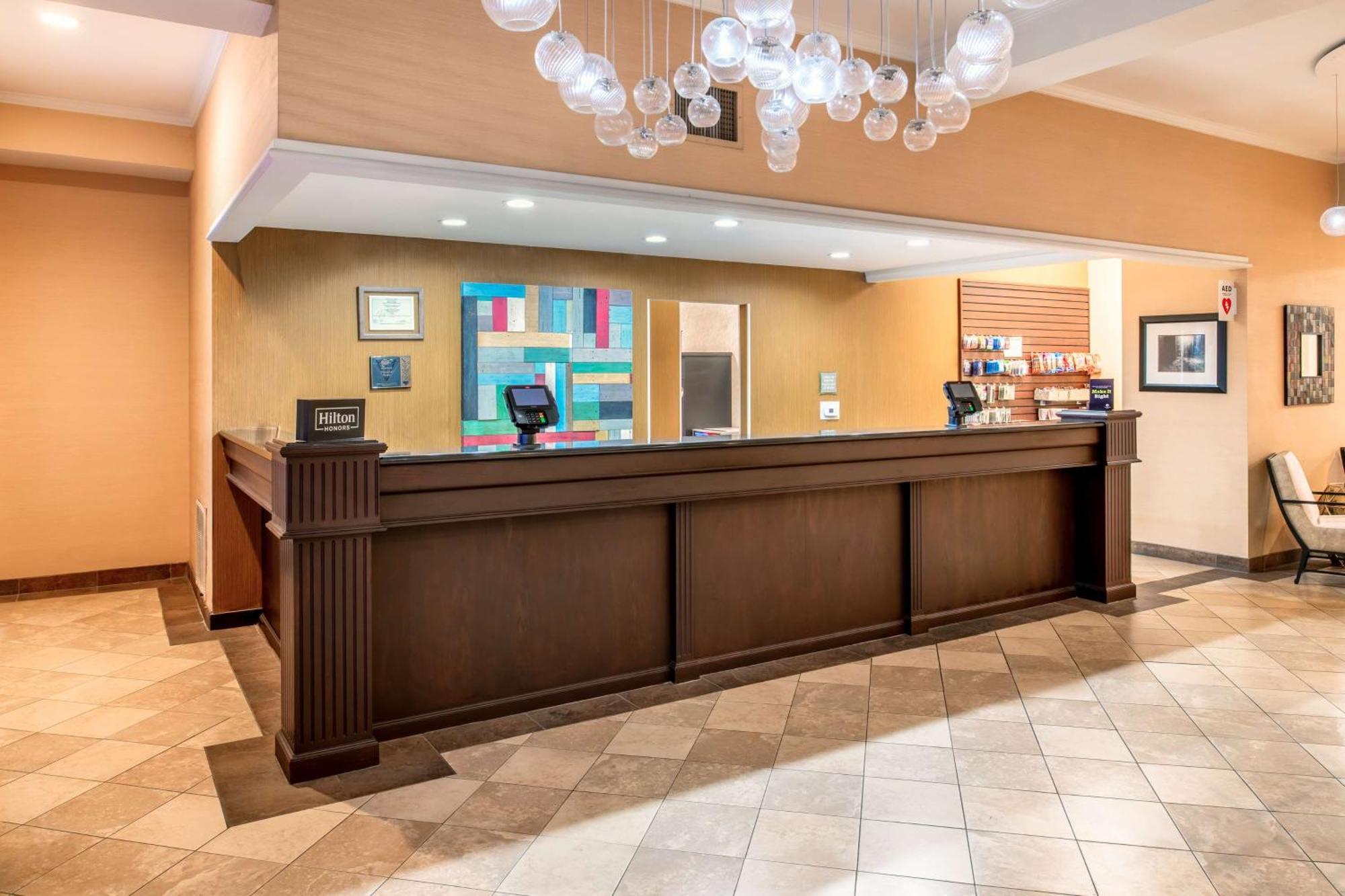 Doubletree By Hilton Olympia Hotel Exterior photo