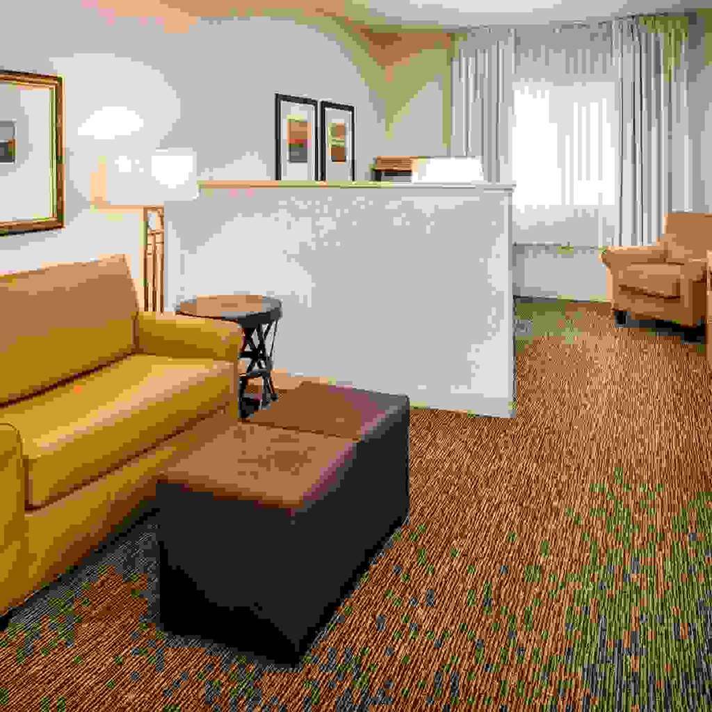 Doubletree By Hilton Olympia Hotel Room photo