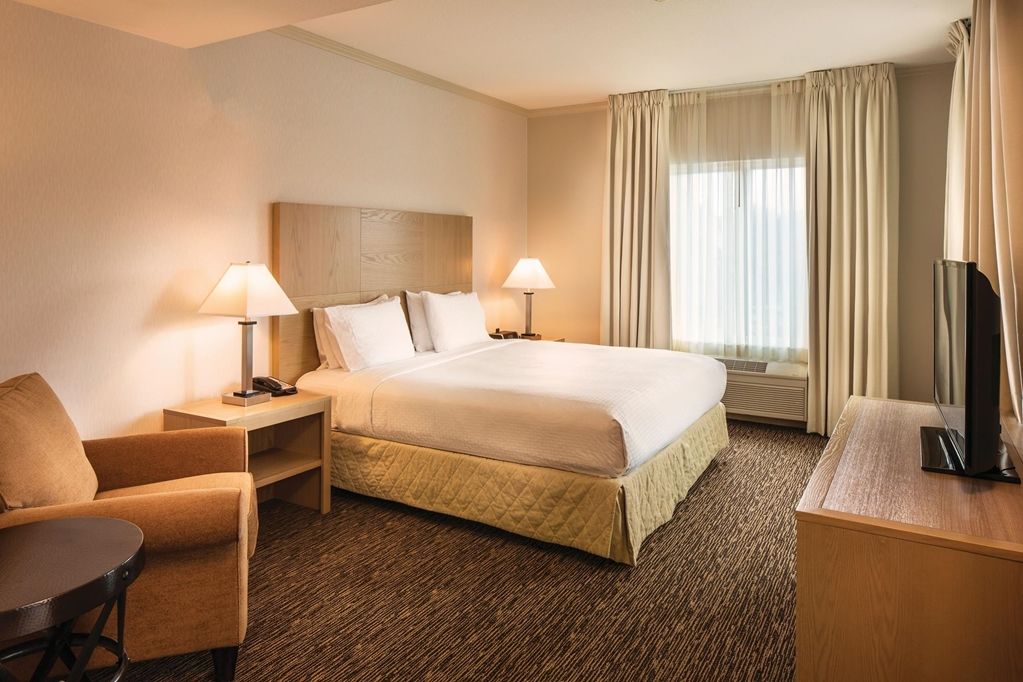 Doubletree By Hilton Olympia Hotel Room photo